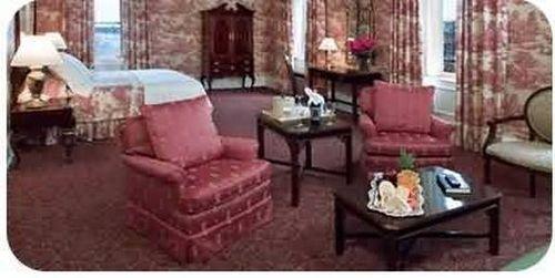 Molly Pitcher Inn Red Bank Room photo